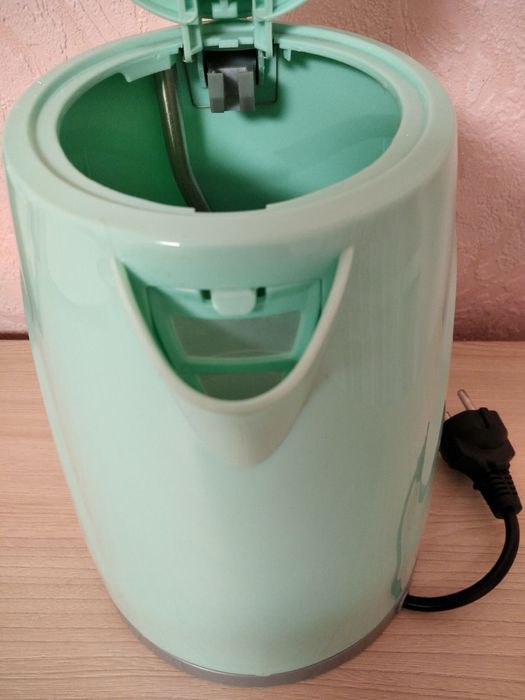 Чайник електричний Hilton HEK-171