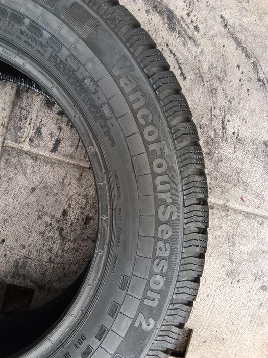 Продам шини б/у 215/65R16C