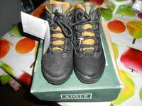 Botas Aigle tamanho 28 novas