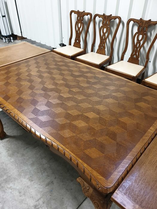 Piękny stół obustronnie rozkładany Chippendale i sześć krzeseł Dostawa