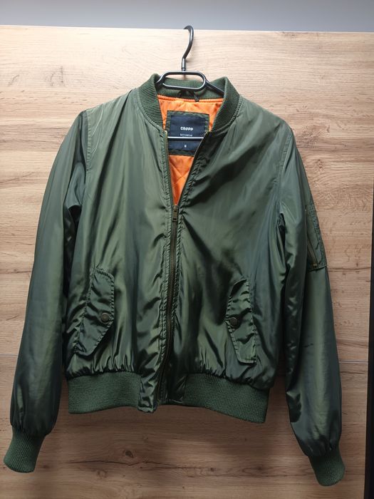 Kurtka bomberka Cropp M