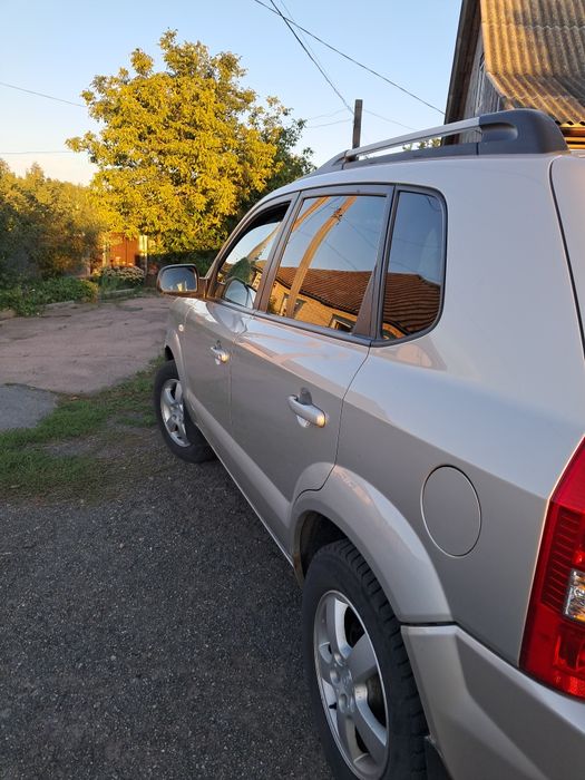 Автомобіль Hyundai Tucson