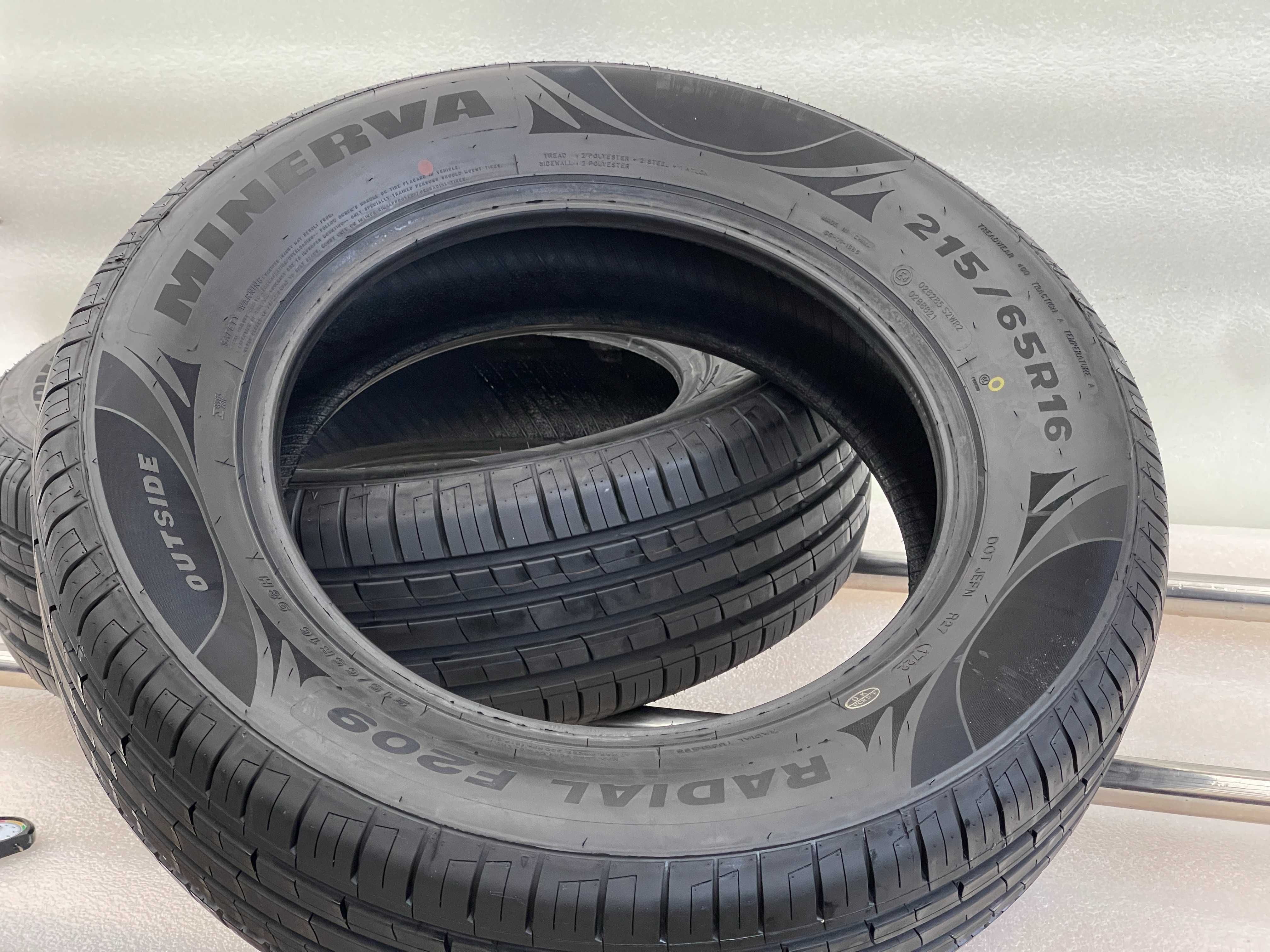 215/65 R16 Minerva Radial