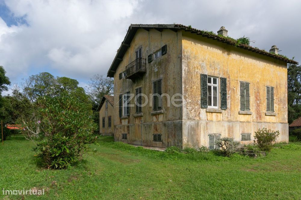 Conjunto patrimonial com 3 edifícios - Sete Cidades