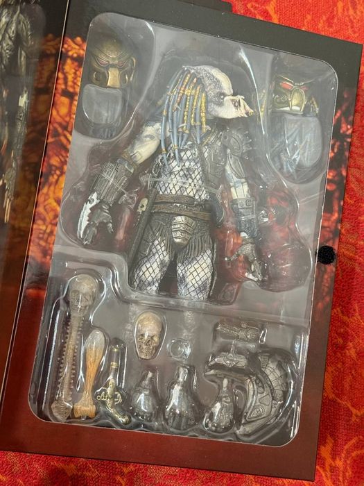 Фігурка Хижак Старійшина Predator 2 Ultimate Elder Predator NECA