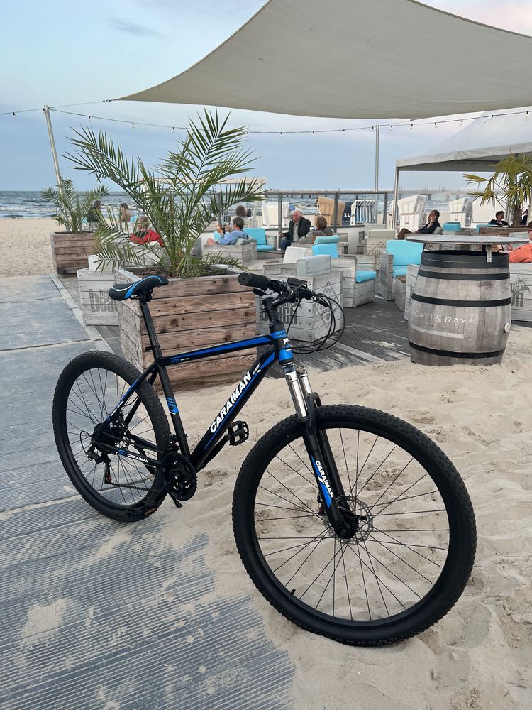 Rower Caraiman czarny niebieski nowy