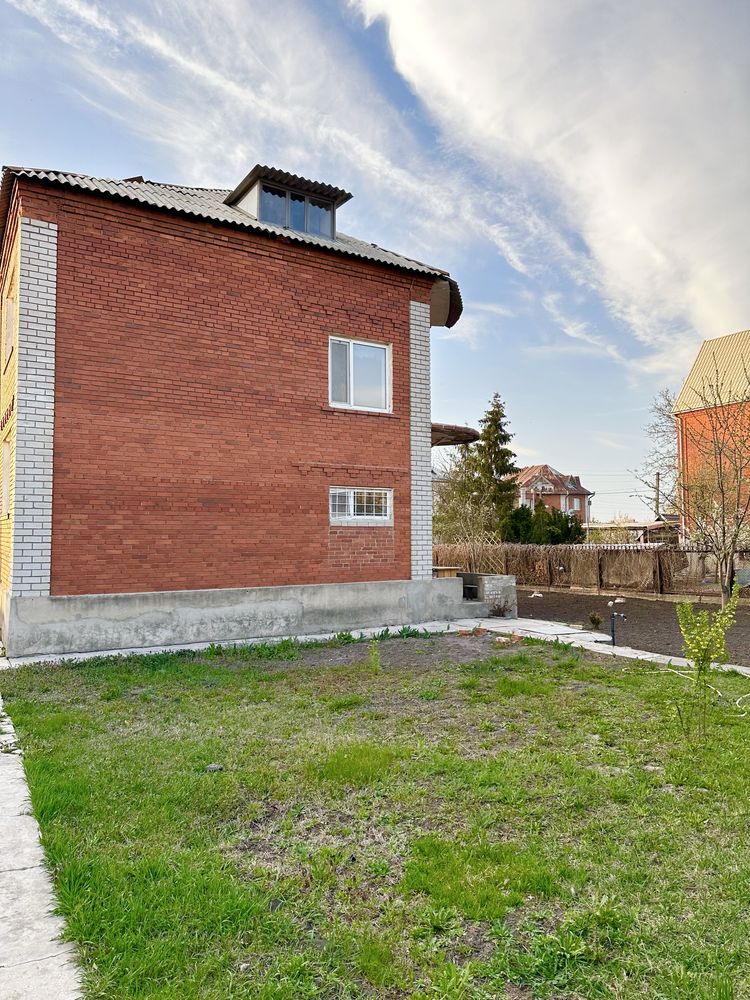 Продам дом! Район 20 школа (РТС)