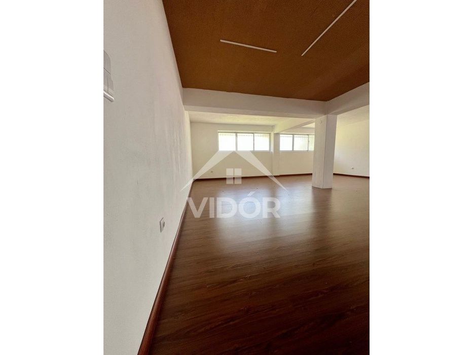 Escritório - Vila Nova de Gaia