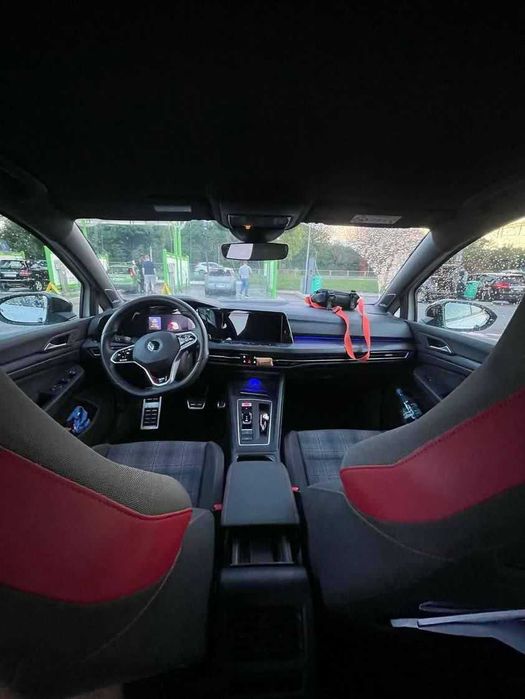 Wynajem samochodów wypożyczalnia aut osobowych