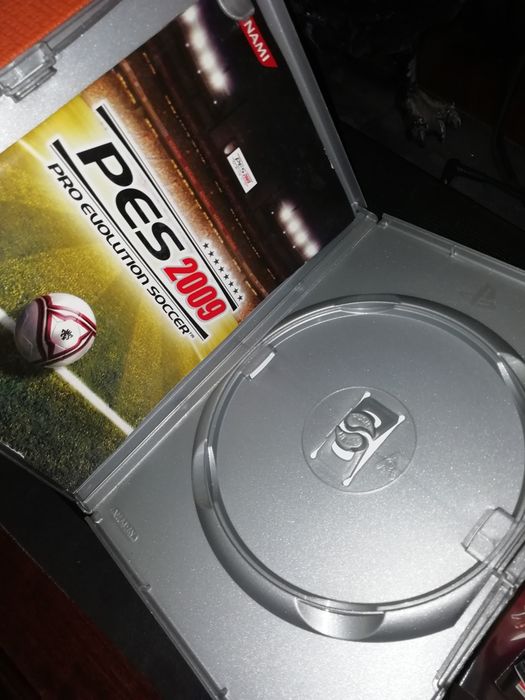 Capas e livretes jogos soltos de ps2/ps3/ps4