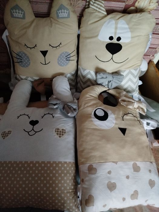 Продам набір в дитячу кроватку