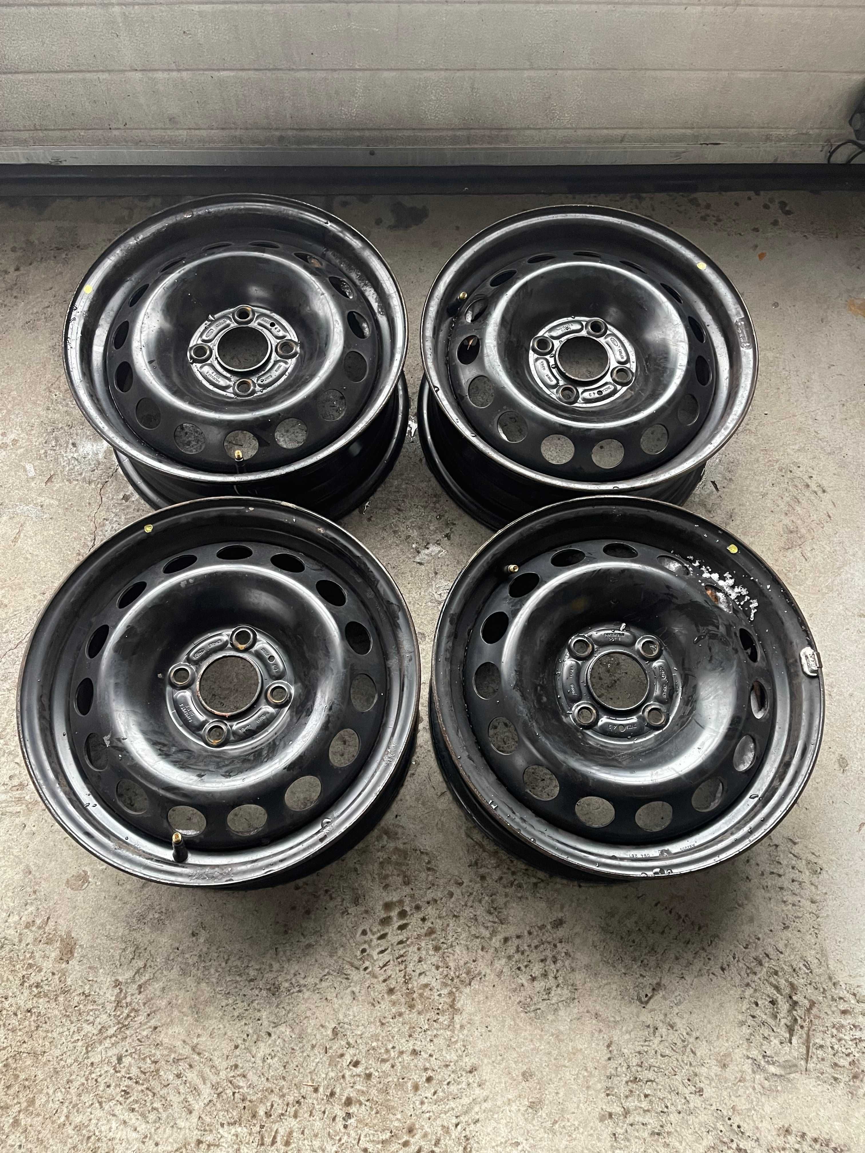 Felgi stalowe 15 '' FORD 4x108 fiesta focus et37,5