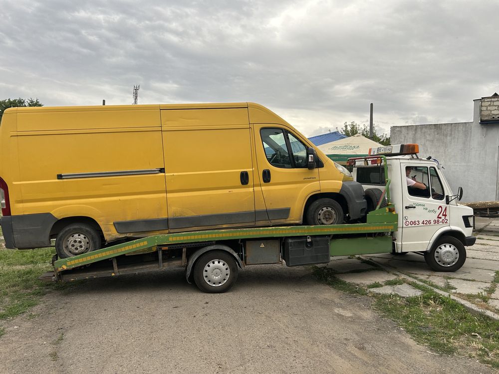 Євакуатор по городу та області. Досвідчений водій.