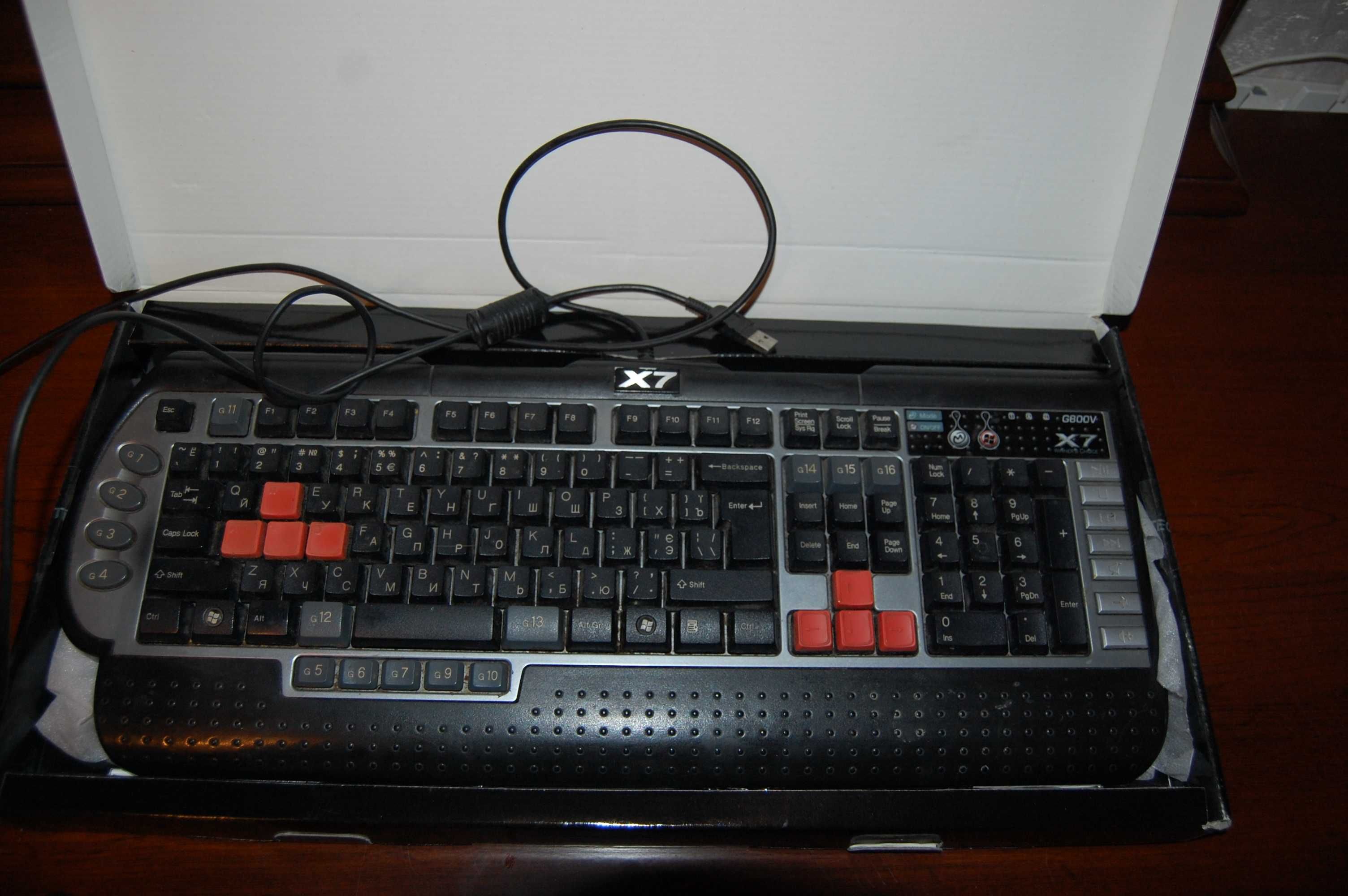 Клавіатура A4Tech X7 G800V,  б/в,  в робочому стані