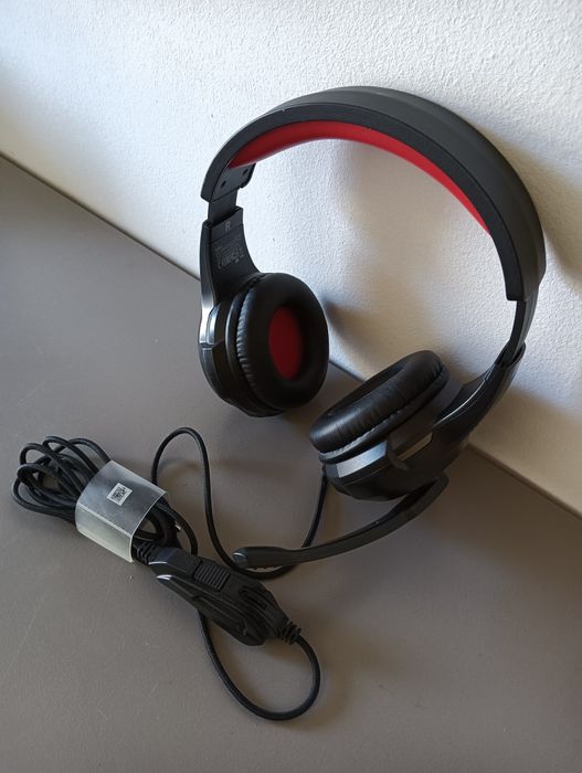 Auscultadores com fios