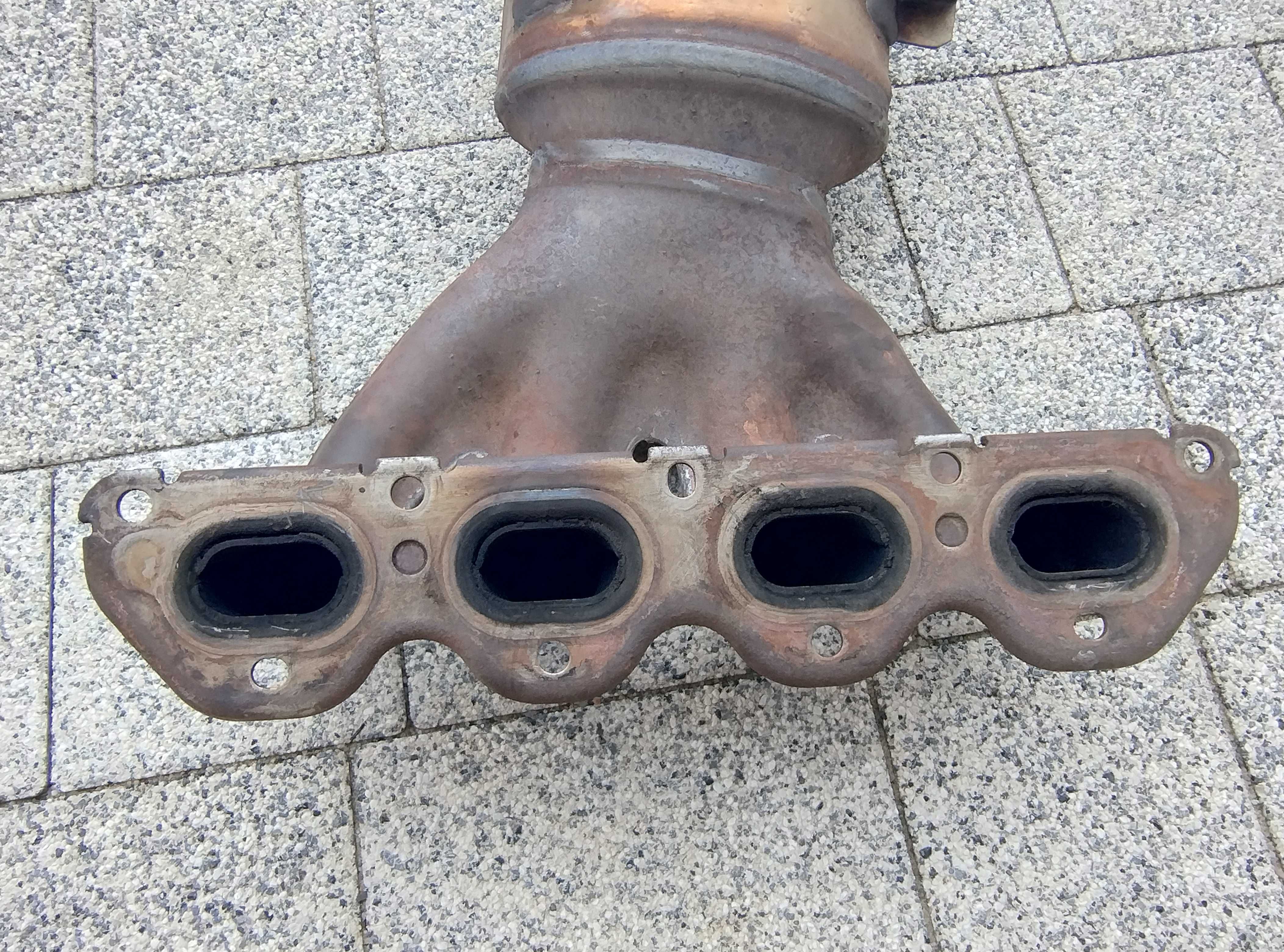 Oryginalny Katalizator Opel Astra H 2011r  GM193