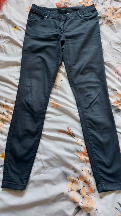 Spodnie jeansowe roz. 34/36