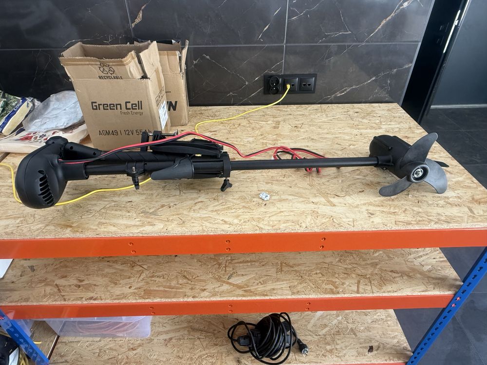Silnik elektyczny Haswing Protruar 1.0 R2 65 lbs