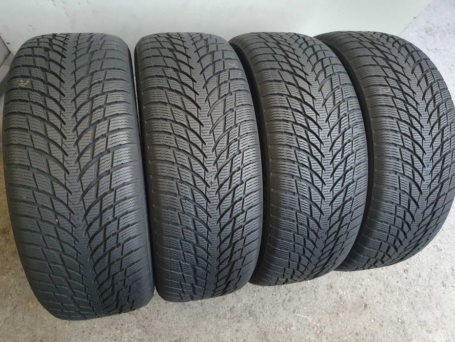 4x Nokian Snowproof P  215/55r17  8mm Jak nowe