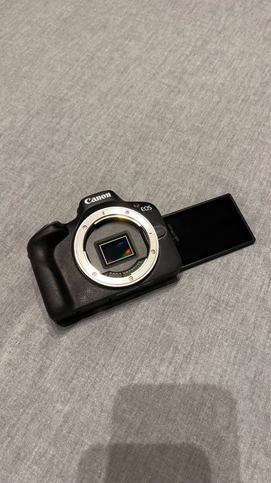 Kit Canon EOS R50 + 4 Lentes + Acessórios (Completo e Impecável!)