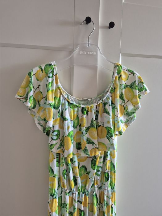 Sukienka w cytrynki roz M