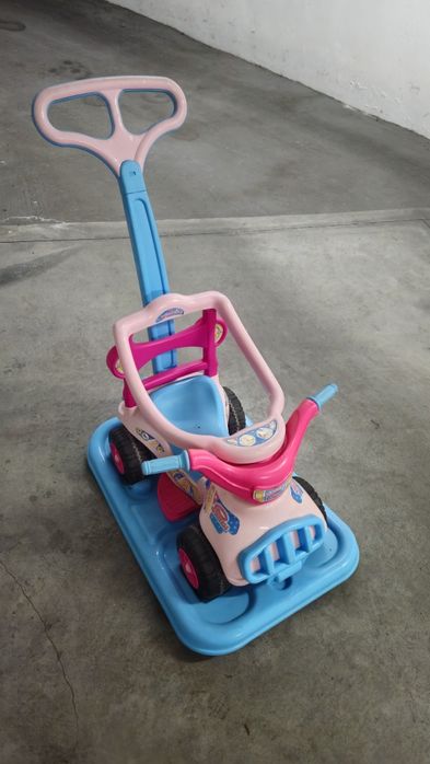 Carrinho - Brinquedo