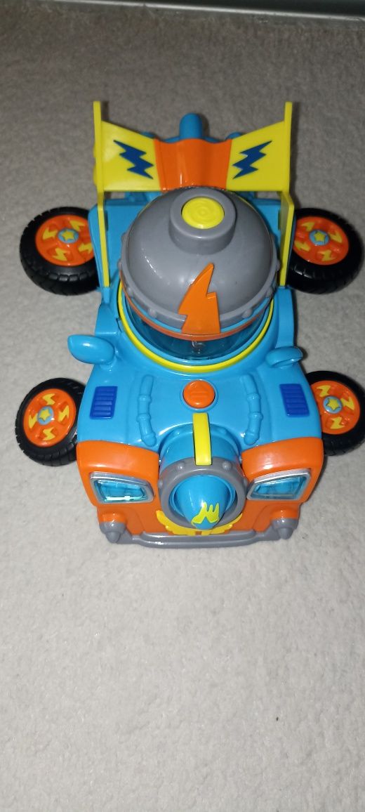 Super Zings Pojazd Racer Kazoom