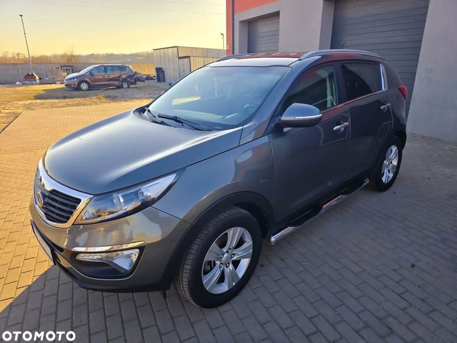 Kia Sportage 2010*2.0*HAK*Led*Czujniki Parkowania*Duży Ekran*Navi*Climatronic*