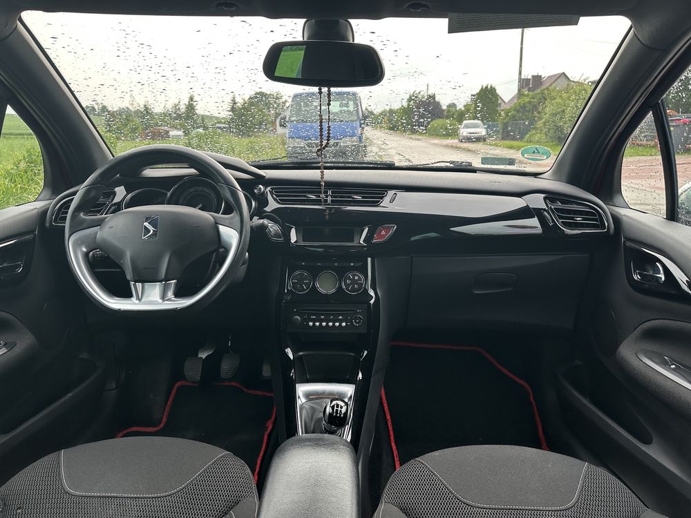 citroen ds3 2011