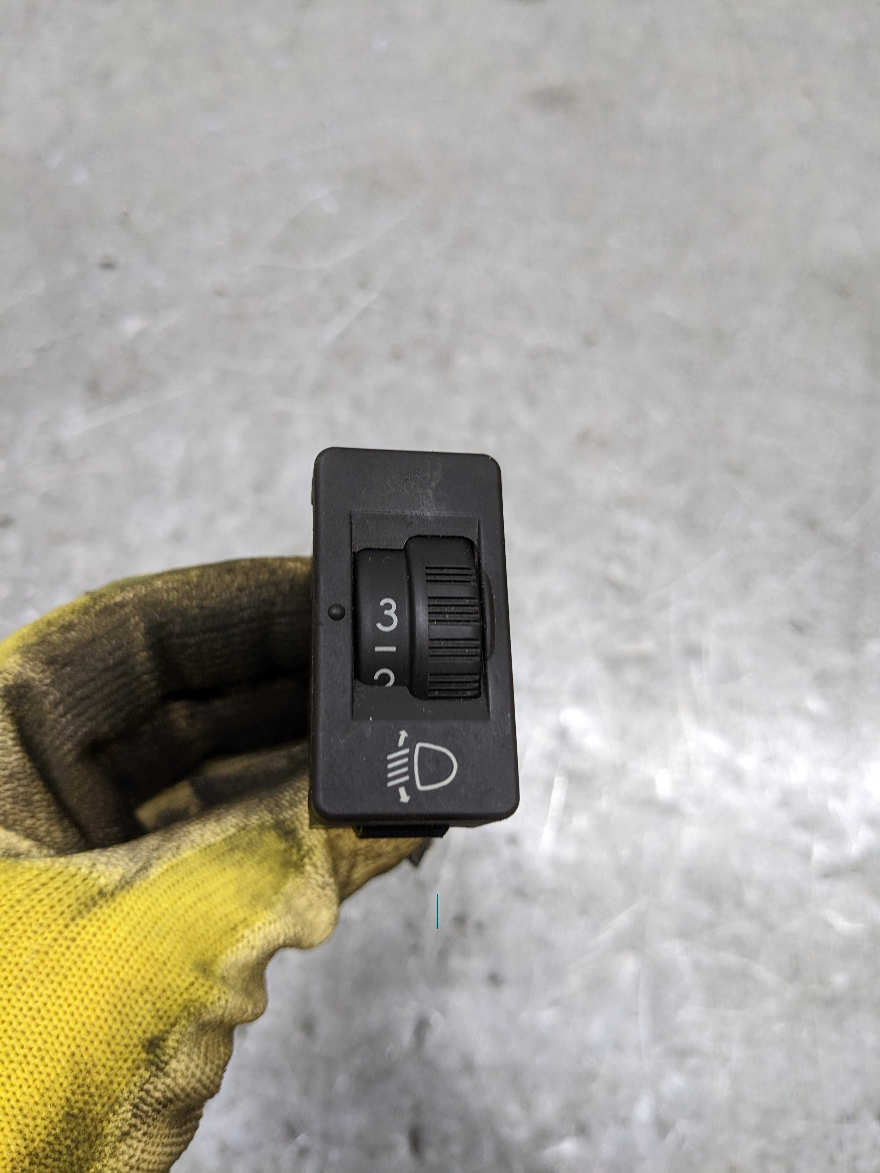 Citroen C4 Grand Picasso Panel Przełącznik Regulacji Świateł