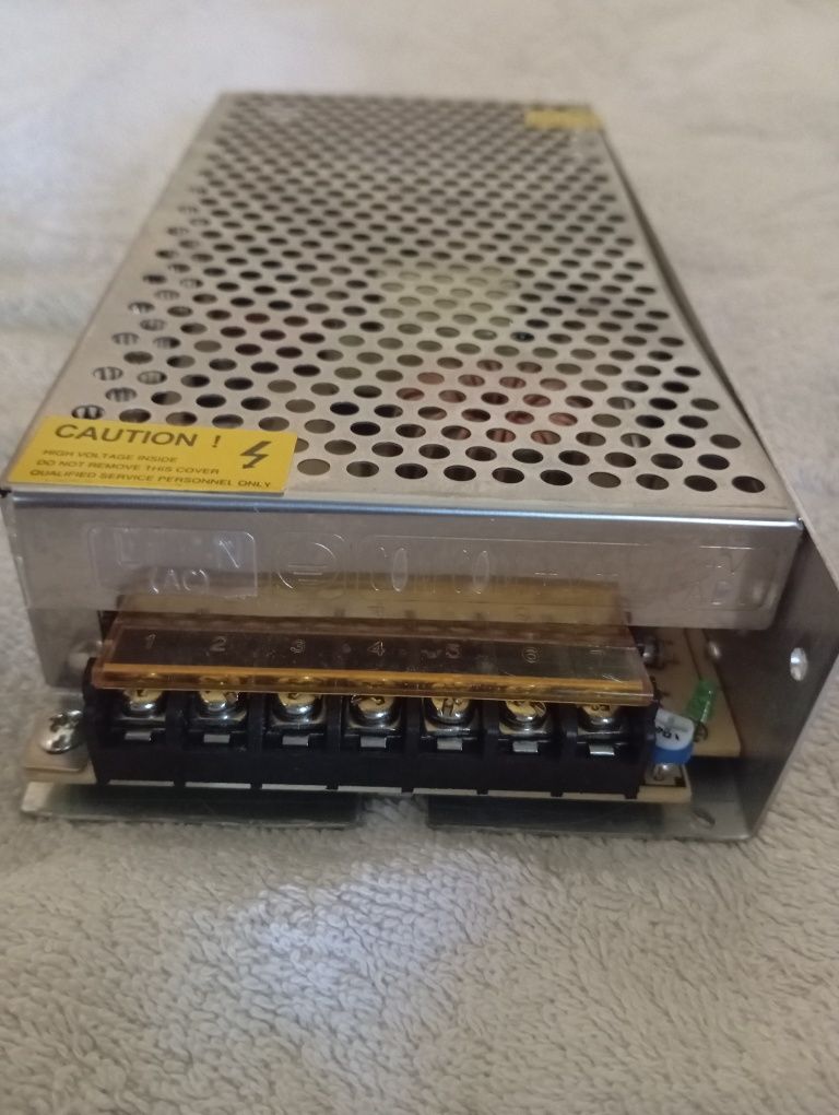 Трансформатор тока 220/12v