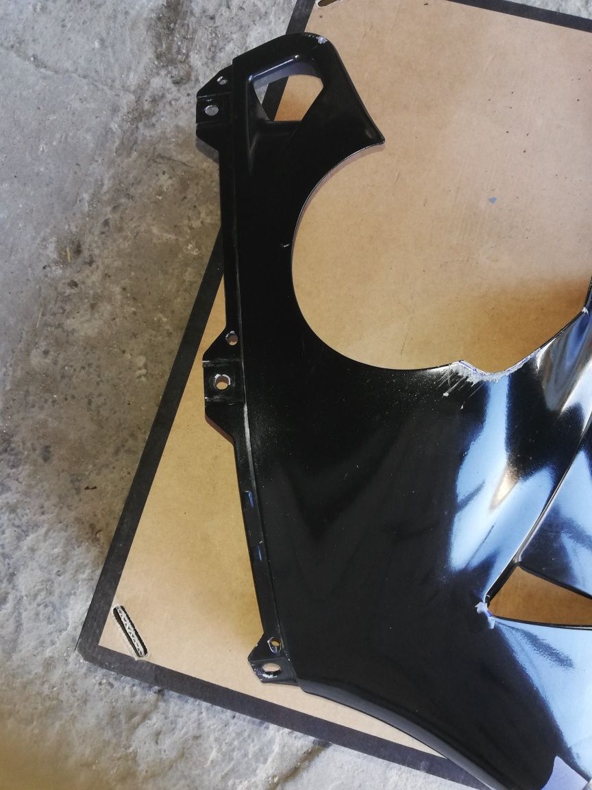 Yamaha R1 rn 04 bok owiewka lewa plug