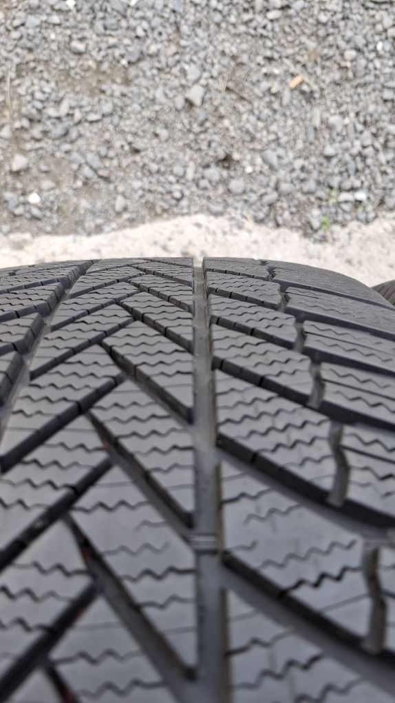Bridgestone 245/50 R19 Blizzak 6.5 mm