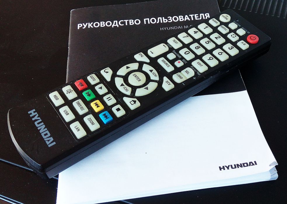 Продам FullHD-медиаплеер Hyundai M-box HMB-R3050S