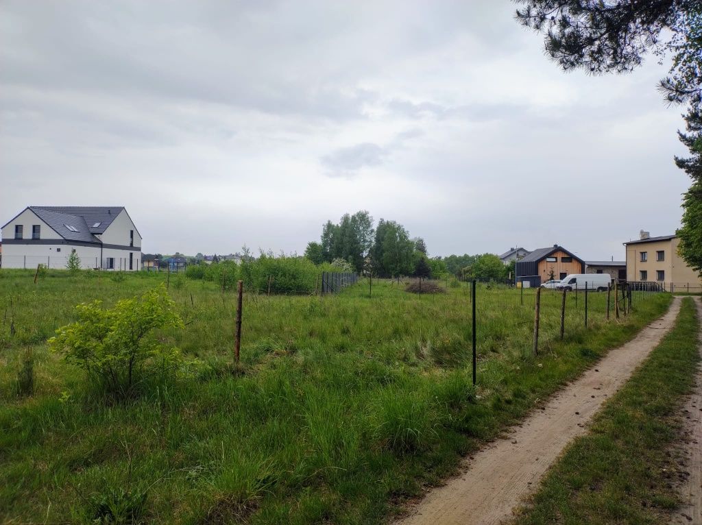 Działka budowlana w Lędzinach 827m2