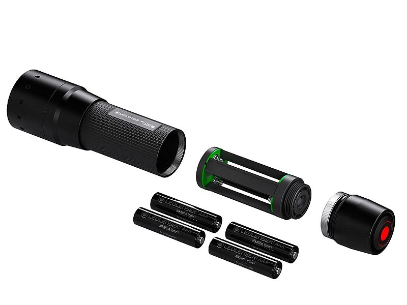 Latarka Ledlenser P7 core