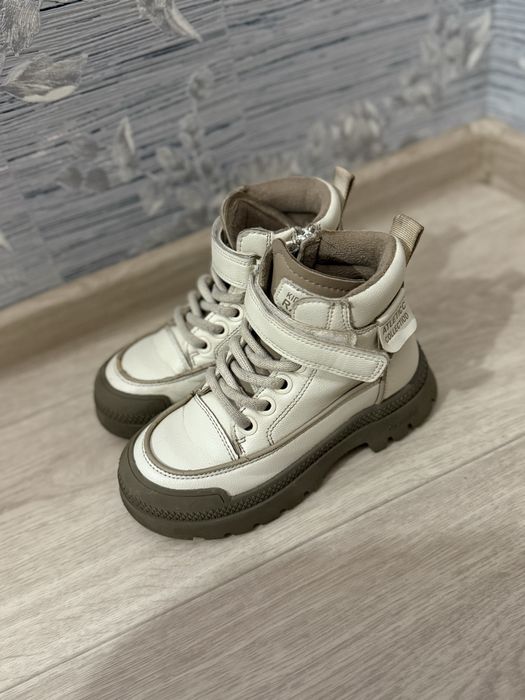 Ботінки осінні для дівчинки