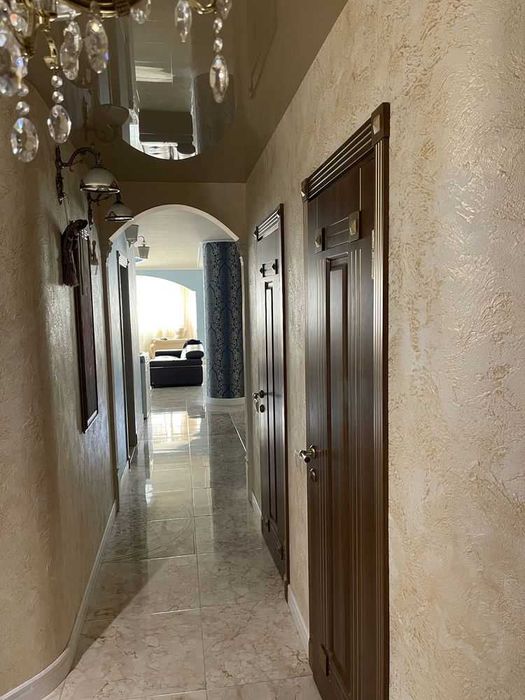 150 тыс.$ ПРОДАЖА / Квартира в центре с ремонтом 150м2 / Гагарина /