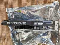 Placa gráfica GeForce GTX DUAL-GTX1650-O4G