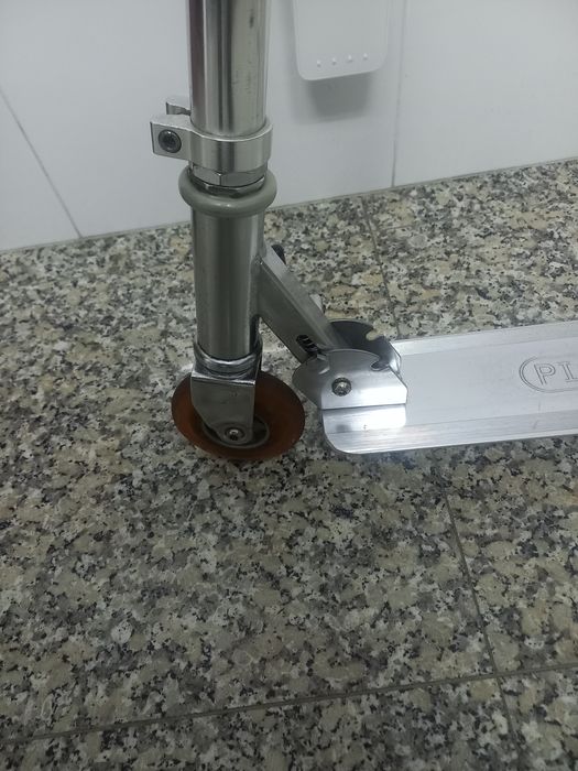 Trotineta  para  criança