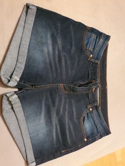 Spodenki dzinsowe, jeansowe Amisu, 40, l