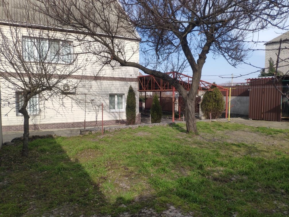 Продам дом в Диёвке, ориентир 94 школа.