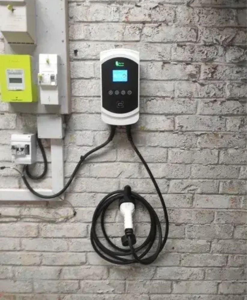 Зарядний пристрій type 2 для електромобілів Feyree EV32A 7,6 кВт wi-fi