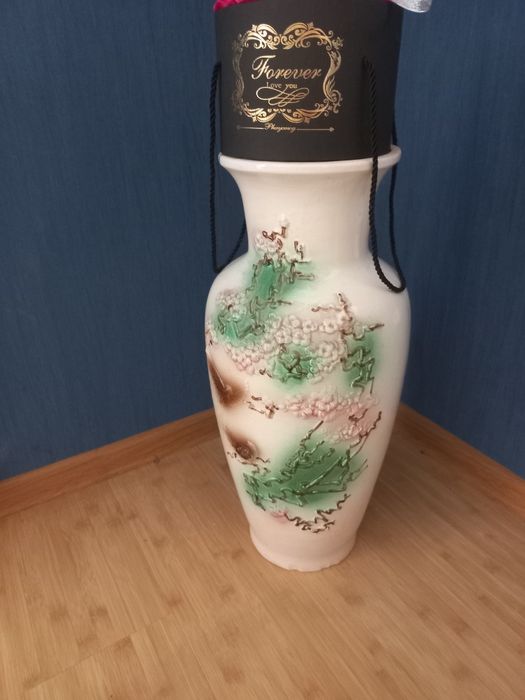 Продаю декоративные вазы