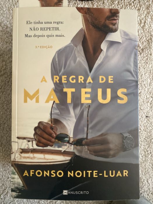 Vendo livro A regra de Mateus de Afonso Noite-Luar