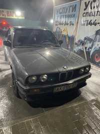 BMWe30купе в достойном состоянии