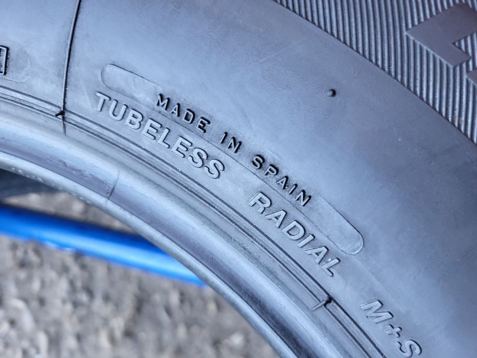 215/65/16 R16 Bridgestone Blizzak LM-30 4шт ціна за 1шт зима шини