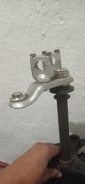 Продам траверс альфа