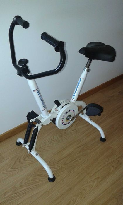 Bicicleta Estática Esmaltina