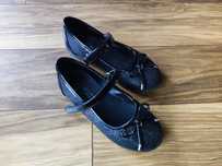 Buty lakierki czarne kokardka rzepy 29